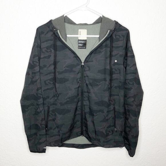 Vuori Jackets & Blazers - Vuori Outdoor Trainer Shell black gray camo zip front hooded jacket size Small